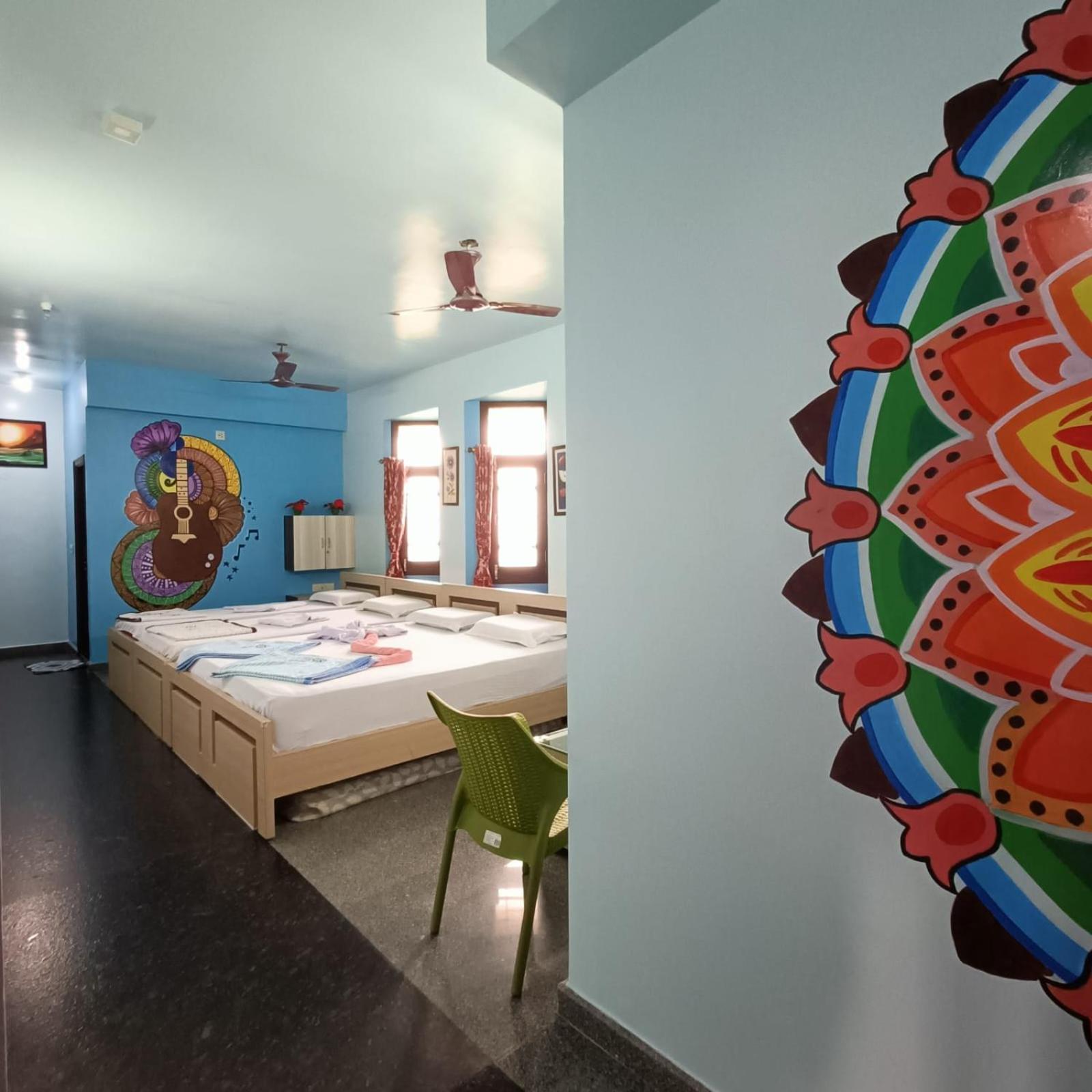 Mango Tree Homestay Хампи Экстерьер фото